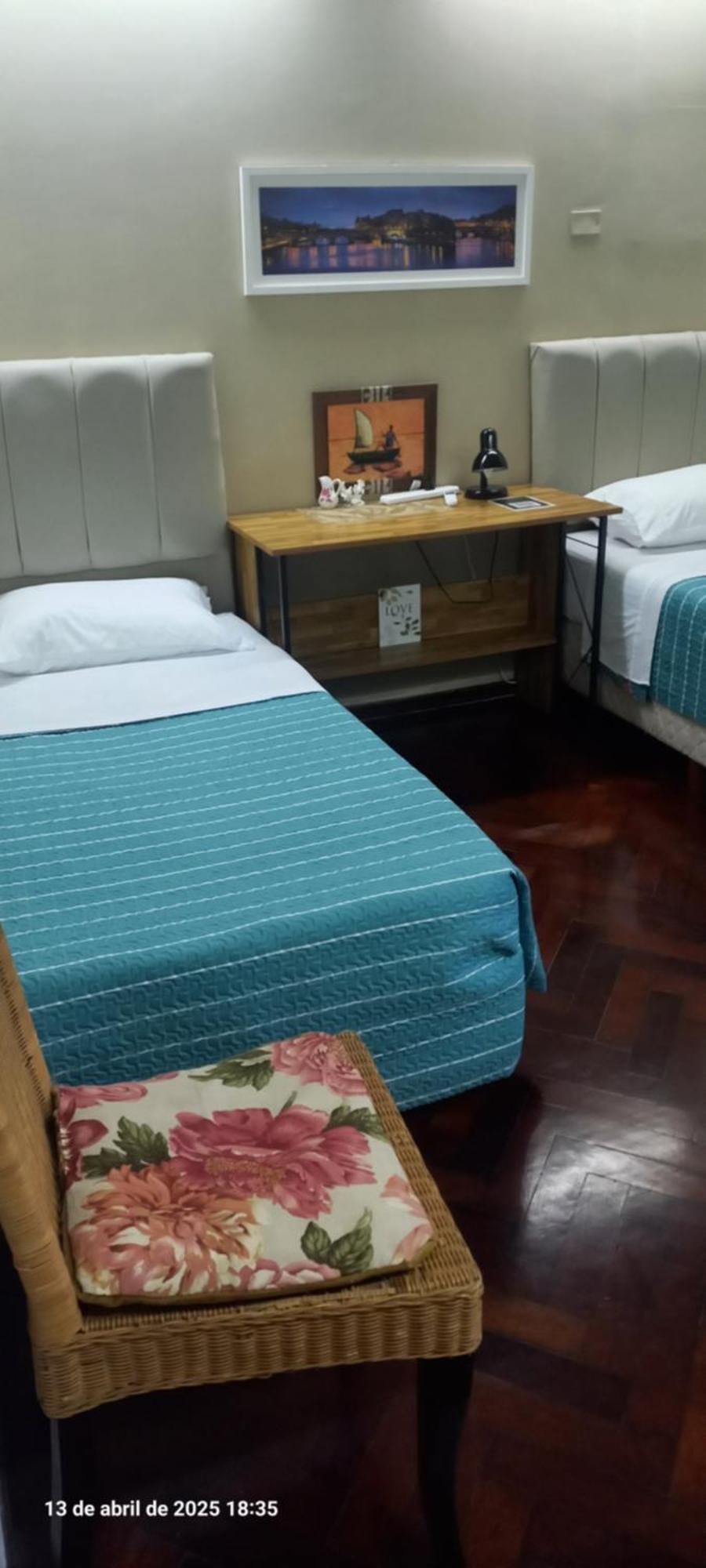 Victoria 3 Bed And Breakfast Есейса Екстер'єр фото